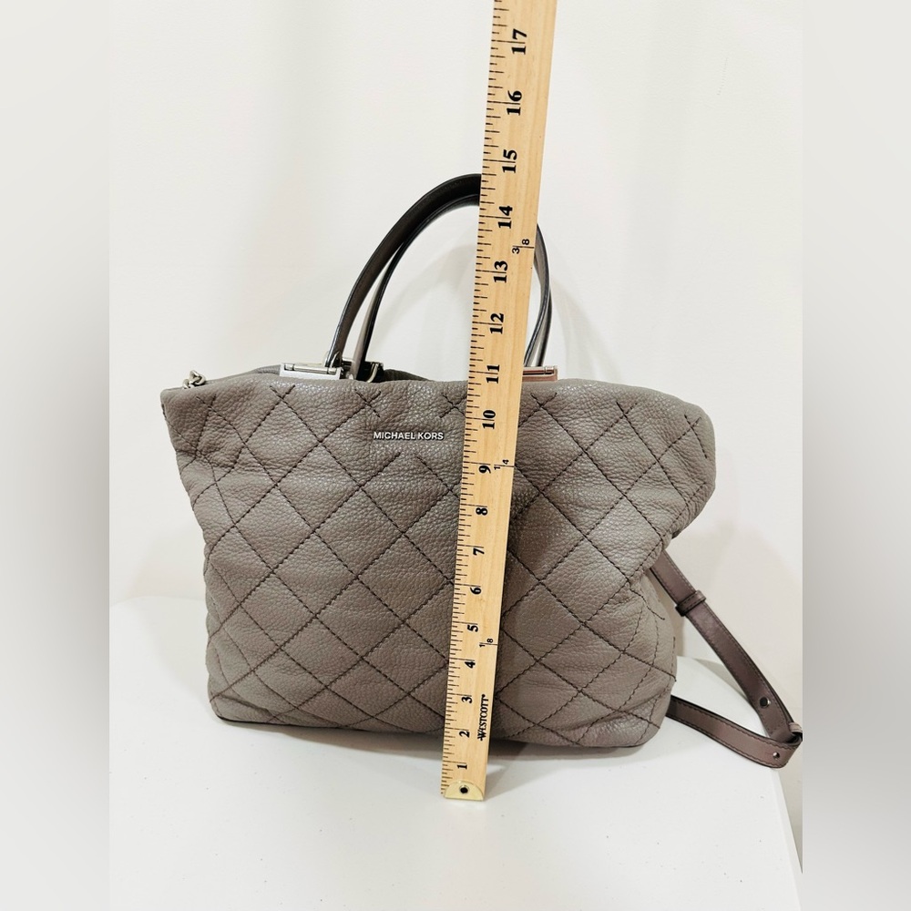 Michael Michael Kors Grey Quilted Leather Large Loni East West Top Handle Bag - Picture 7 of 15